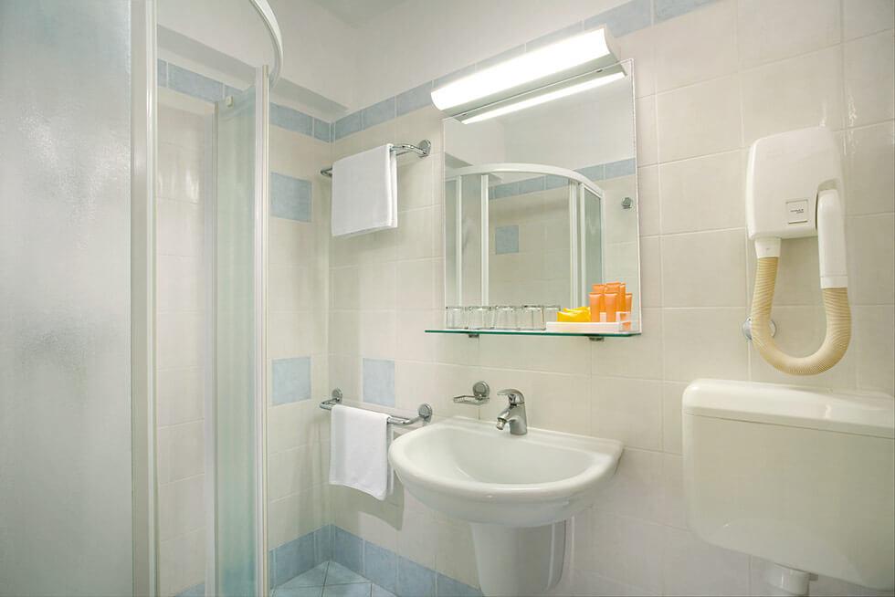 2ložnicový apartmán s balkonem / terasou (47 m2) 4+2, Valamar D