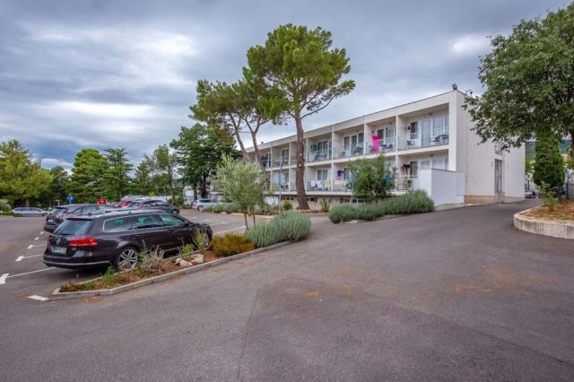 Hotel Slaven, Selce, Kvarner, Chorvatsko, CK 