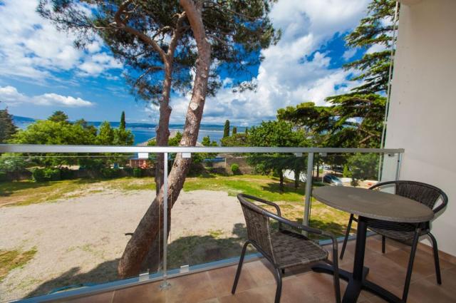 Hotel Slaven, Selce, Kvarner, Chorvatsko, CK 