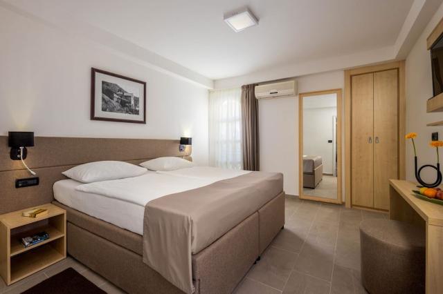 2lůžkový pokoj Standard, Hotel Delfin, CK 