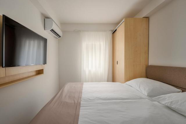 2lůžkový pokoj Standard, Hotel Delfin, CK 