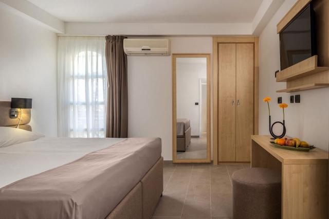2lůžkový pokoj Standard, Hotel Delfin, CK 