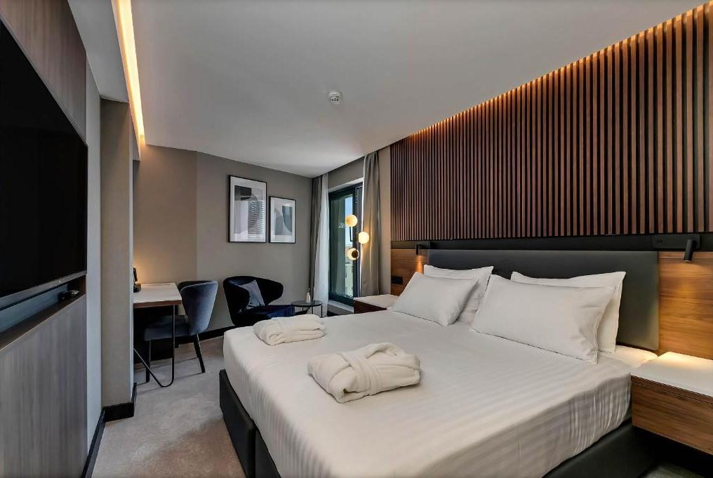 2lůžkový pokoj Standard s francouzským balkonem, Boutique Hotel