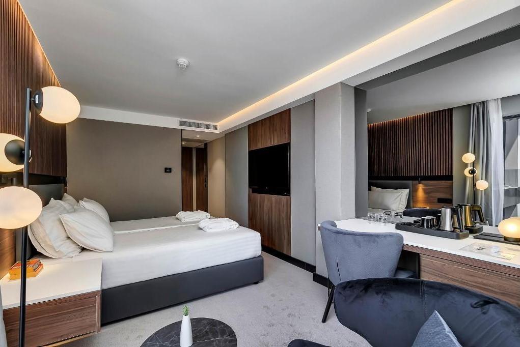 2lůžkový pokoj Standard s francouzským balkonem, Boutique Hotel