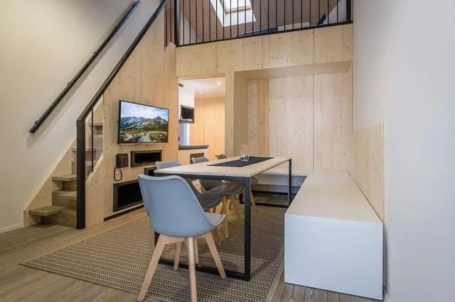 Limba Superior Loft 8+2