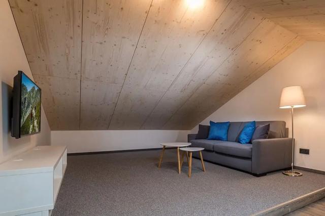Limba Superior Loft 8+2