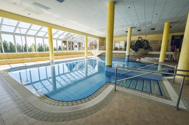 Wellness & Spa Hotel Bolfenk, Mariborsko Pohorje, Slovinsko, CK