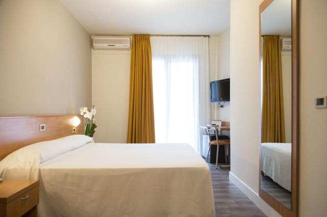 2lůžkový pokoj Standard, Hotel Royal Village, Gardské jezero, I