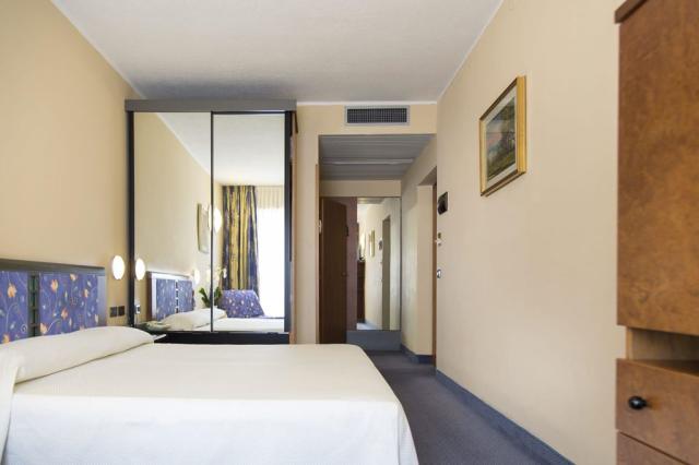 2lůžkový pokoj Standard, Hotel Royal Village, Gardské jezero, I