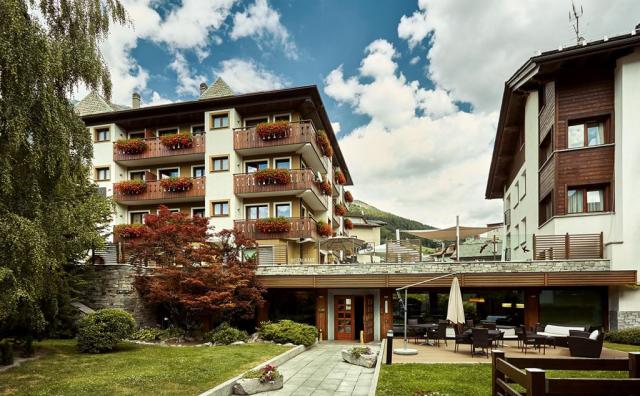 Hotel Rezia, Bormio, Alta Valtellina, Itálie, CK 