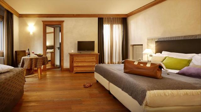 2lůžkový pokoj Superior, Hotel Rezia, Bormio, Itálie, CK 