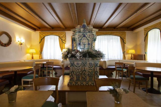 Grand Hotel Misurina, Cortina d Ampezzo, Itálie, CK 
