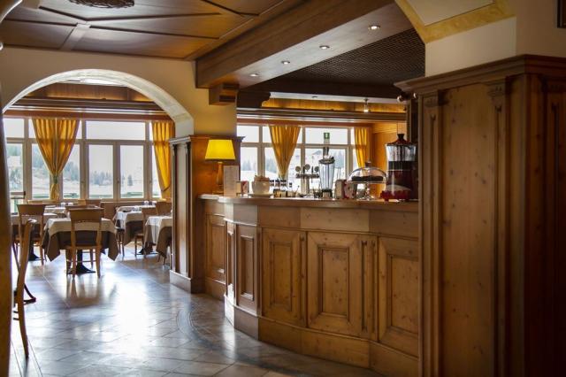 Grand Hotel Misurina, Cortina d Ampezzo, Itálie, CK 