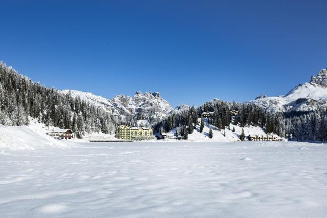 Grand Hotel Misurina, Cortina d Ampezzo, Itálie, CK 