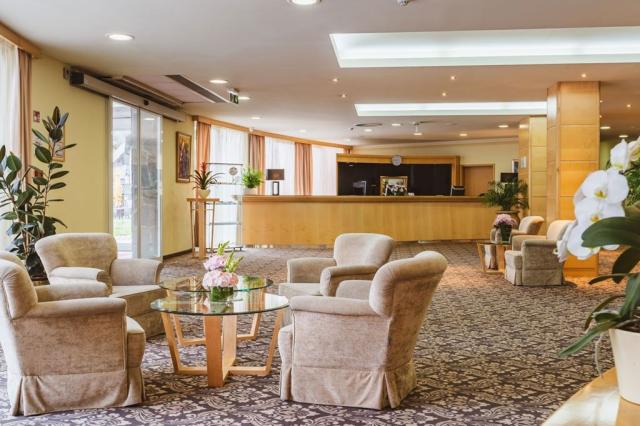 Ramada Hotel & Suites, Kranjska Gora, Slovinsko, Dovolená s CK 