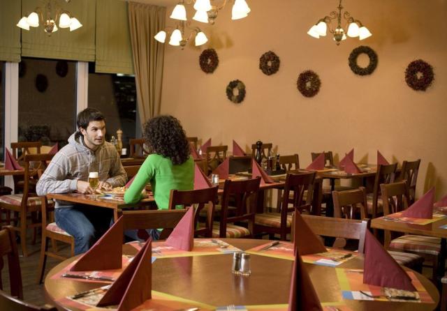 Ramada Hotel & Suites, Kranjska Gora, Slovinsko, Dovolená s CK 