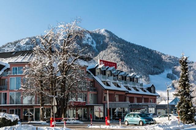 Ramada Hotel & Suites, Kranjska Gora, Slovinsko, Dovolená s CK 