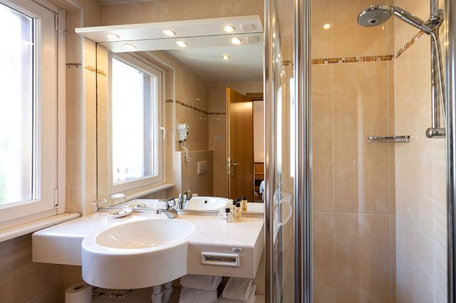 2lůžkový pokoj, Hotel Cristina, Pinzolo, CK 