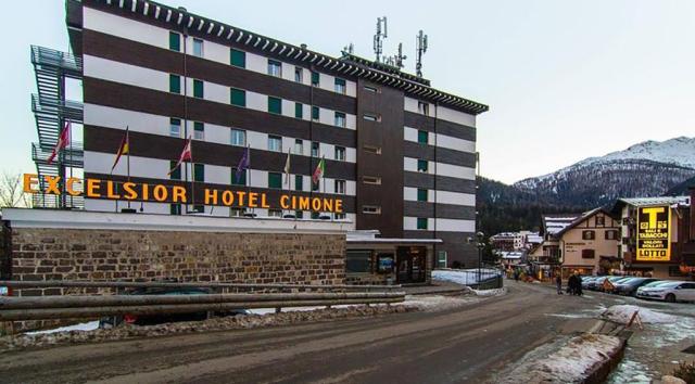 Excelsior Hotel Cimone, San Martino di Castrozza, Trentino, Itá