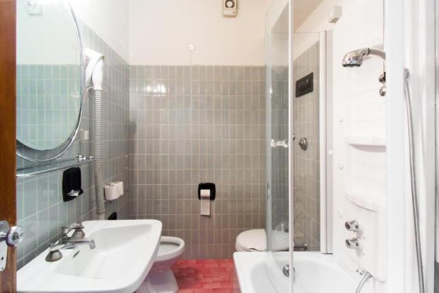 2lůžkový pokoj, Excelsior Hotel Cimone, CK 