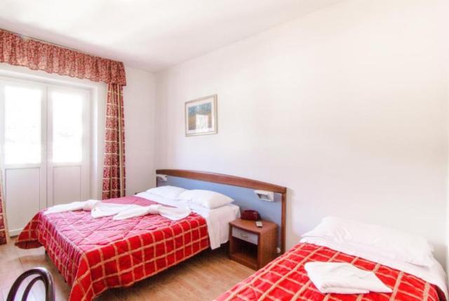 3lůžkový pokoj, Excelsior Hotel Cimone, CK 