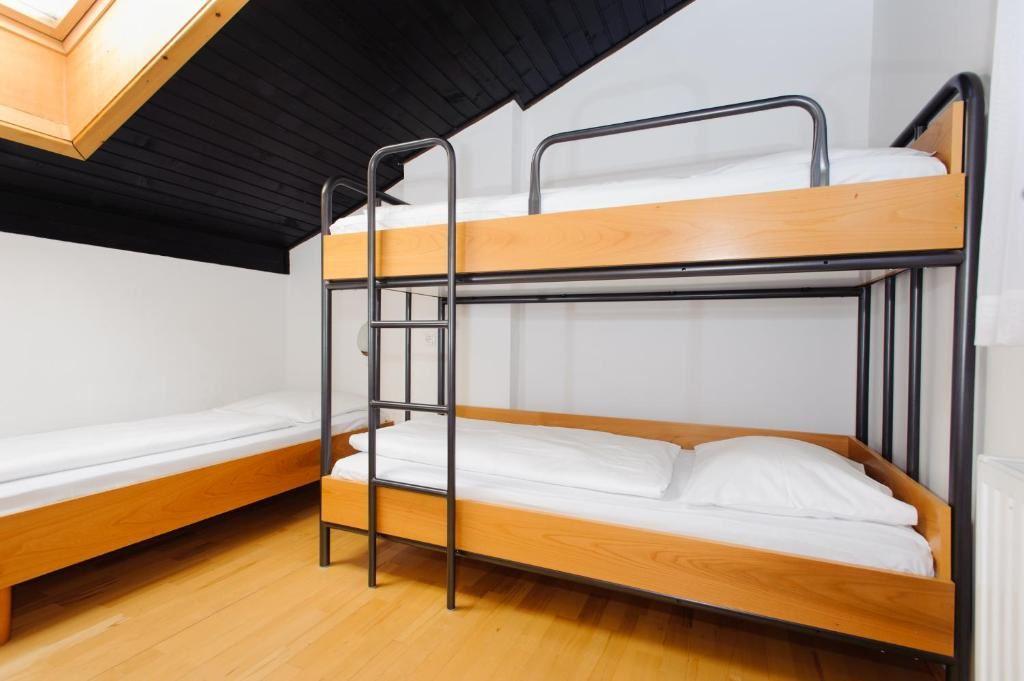 4lůžkový pokoj, Hotel Brinje, Rogla, Slovinsko, CK