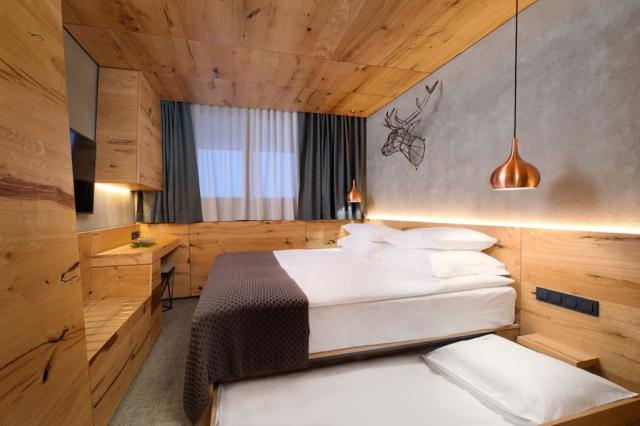 2lůžkový pokoj, Hotel Rogla, Rogla, Slovinsko, CK 