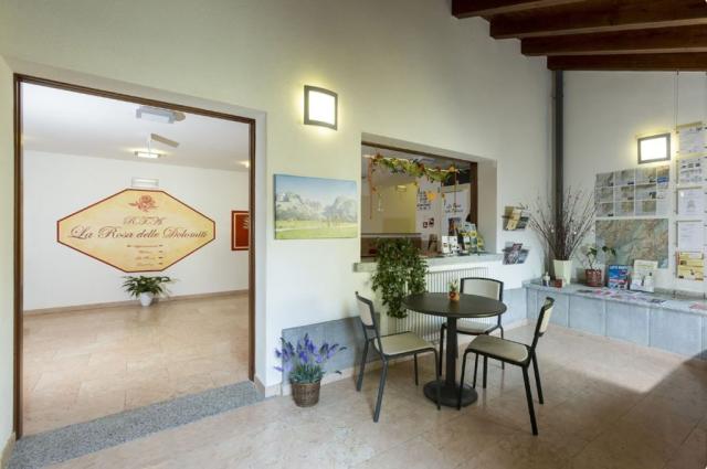 Residence Rosa delle Dolomiti, Pinzolo, Val di Sole Adamello Br