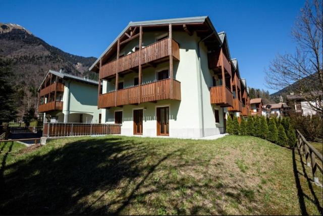 Residence Rosa delle Dolomiti, Pinzolo, Val di Sole Adamello Br