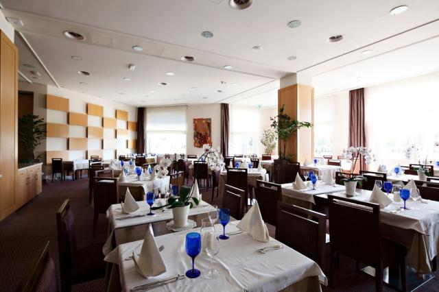 Grand Hotel Primus, Terme Ptuj, Slovinsko, CK 