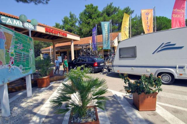 Camping Zaton Holiday Resort, Zadar, Dalmácie, Chorvatsko, Dovo
