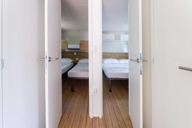 Mobilní dům 4+2 L WOOD, Camping Sabbiadoro, Lignano, CK 