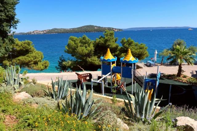 Camping Belvedere, Seget Vranjica, Trogir, Chorvatsko, Dovolená