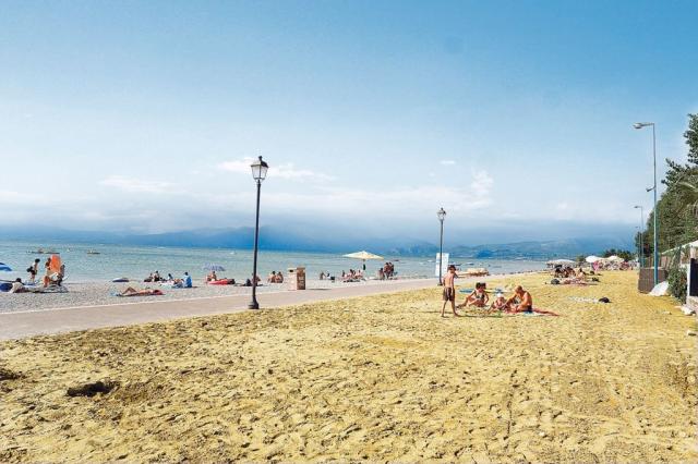 Butterfly camping village, Peschiera del Garda, Gardské jezero,
