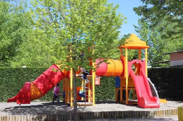 Butterfly camping village, Peschiera del Garda, Gardské jezero,