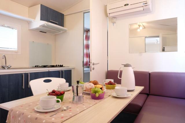 Mobilní dům HAPPY STANDARD, Camping Residence Village, Cavallin