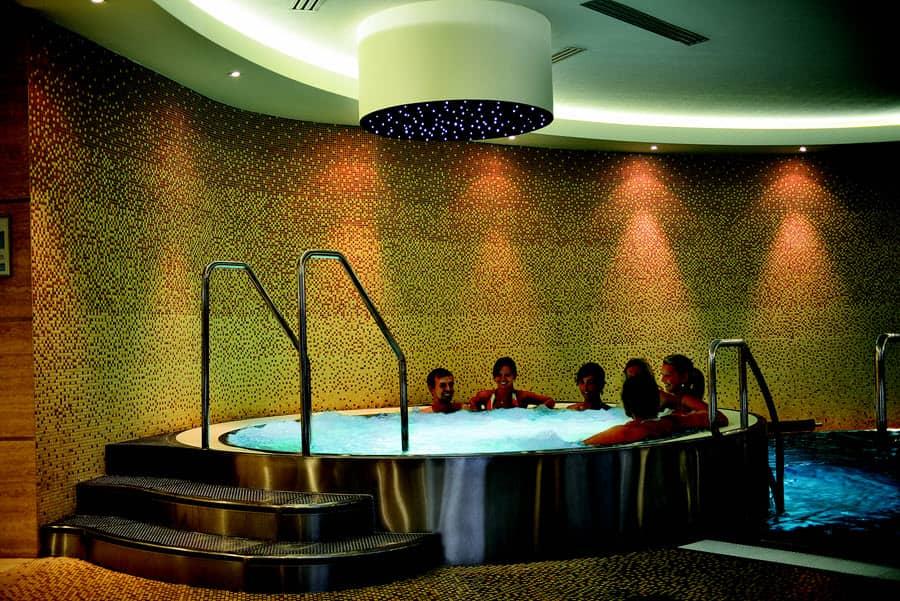 Hotel Antonie, Frýdlant, Jizerské Hory, Severní Čechy, Dovolená