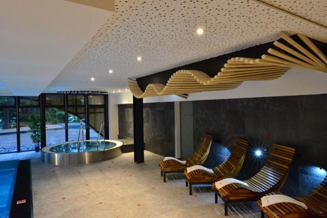 Hotel Antonie, Frýdlant, Jizerské Hory, Severní Čechy, Dovolená