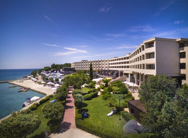 Island Hotel Istra Prodloužený pobyt se snídaní nebo s polopenz