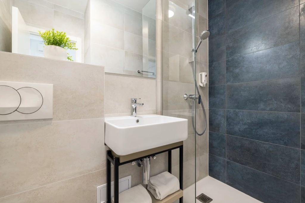 1lůžkový pokoj Basic stranou k moři (13 m2), CK