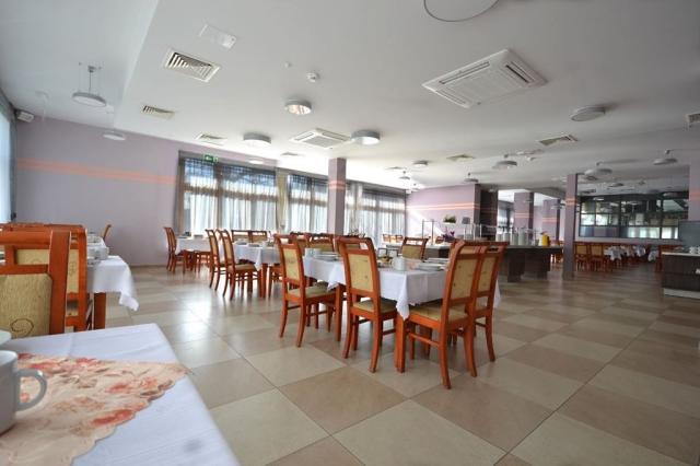 Cestovní kancelář : Středisko hotel Rybniczanka, Swinoujscie, B