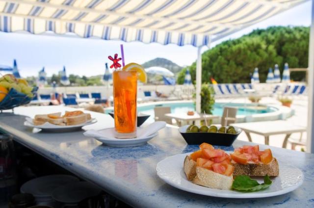 Hotel La Ginestra, Forio d'Ischia, Ischia, Itálie, CK 