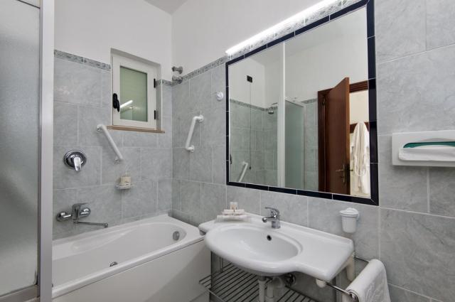 2lůžkový pokoj Executive, Hotel Romantica Resort & Spa, CK 