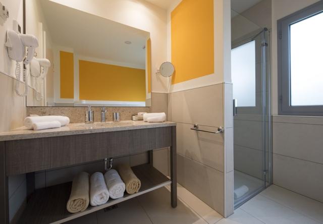 Hotel Iris, Crvena Luka, Biograd na Moru, Dalmácie, Chorvatsko,