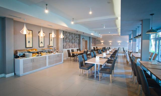 Lázeňský hotel Borgata, Ustronie Morskie, Baltské moře, Polsko: