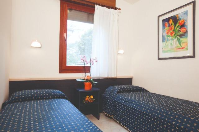 2ložnicový bungalov Villa Anna 4+2, CK 
