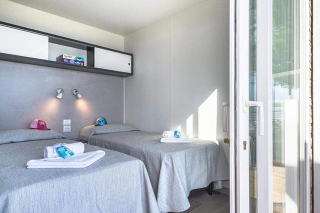 Mobilní dům Lodge Deluxe s výhledem na moře 4+1 (42 m2), CK 