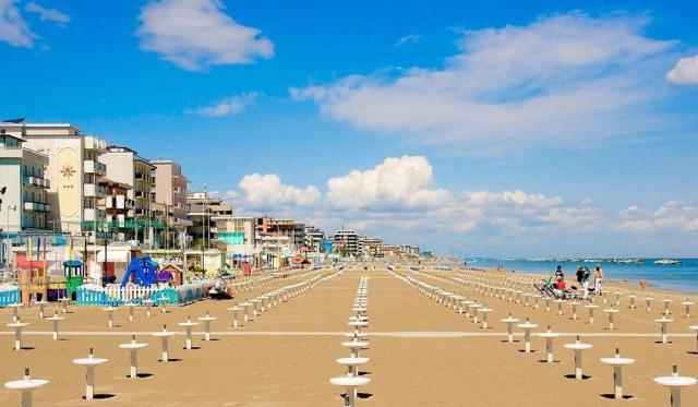 Hotel Diana, Bellaria-Igea Marina, Itálie, CK 