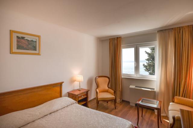 2lůžkový pokoj Classic s výhledem na moře, Hlavní budova, Hotel