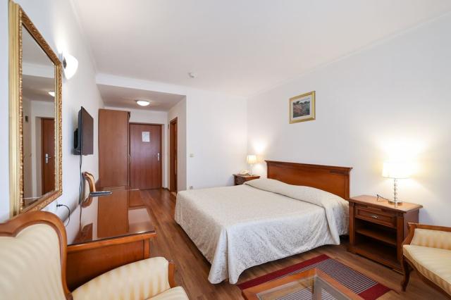 2lůžkový pokoj Classic s výhledem na moře, Hlavní budova, Hotel